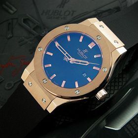 ウブロ スーパーコピー ビッグバン HUBLOT-341-CY-1110-LR-1911